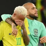 Neymar cedeu advogado e enviou R$ 800 mil para reduzir pena de Daniel Alves